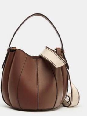 ZARA Tan Curved-Panel Crossbody  bucket bag w/interchangeable straps